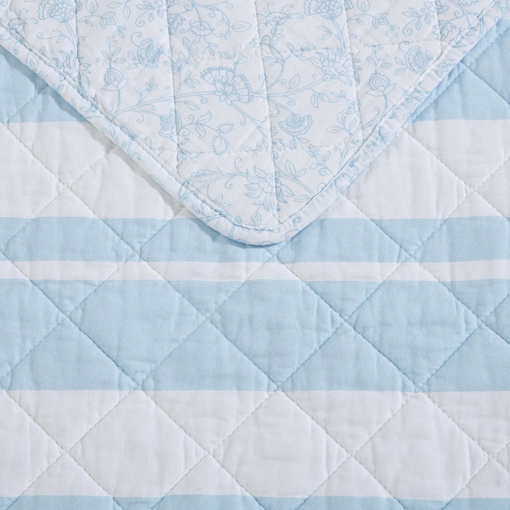 Nautica Seafront Stripe Blue King Quilt Set